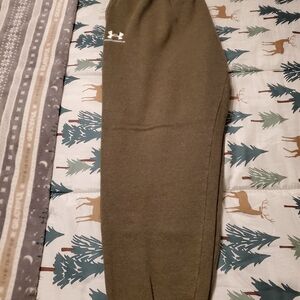 Under Armour Men's Olive Joggers